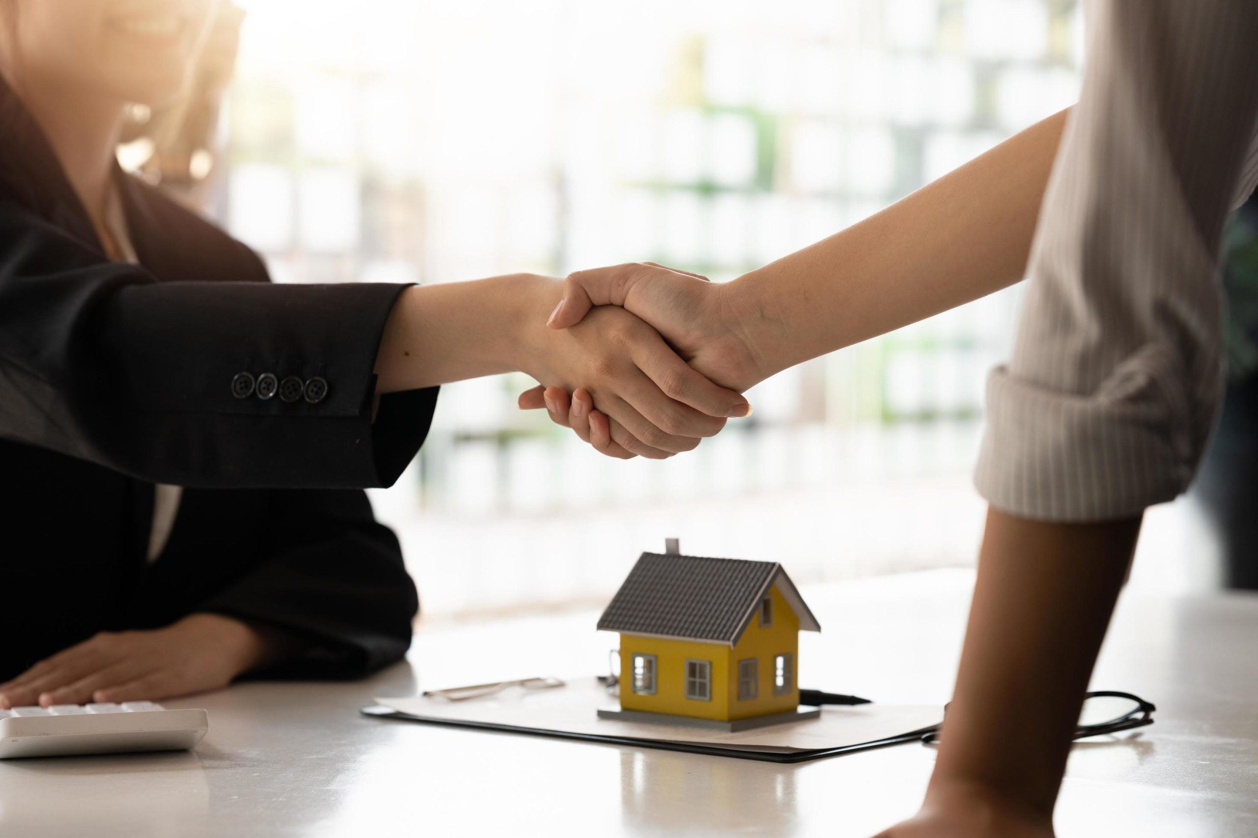Sell Your House in Tomlinson Woods Omaha