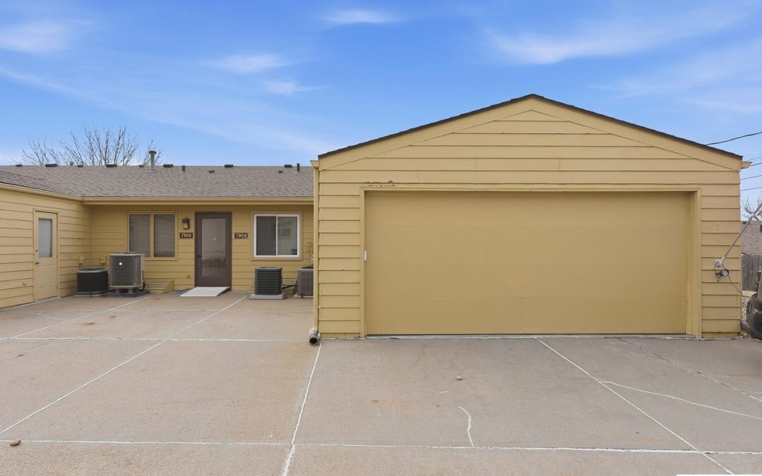 Front of a house in Ralston NE